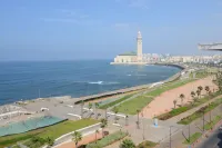Le Yacht Suites Hotel