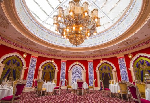 호텔 객실 내부