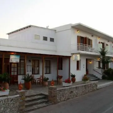 Artemon Hotel