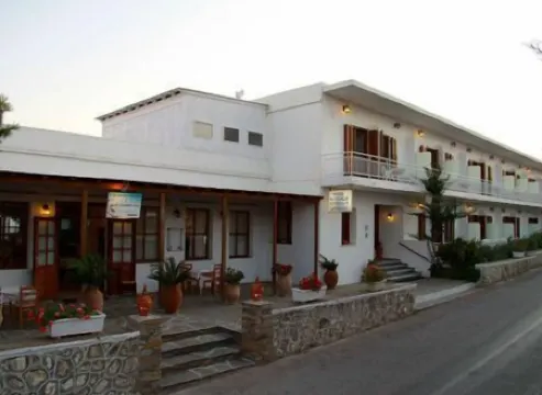 Artemon Hotel