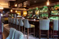 Cahir House Hotel - ที่มีบาร์