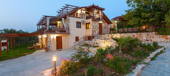 Villa Royal with Sea View Hotels in Moudania