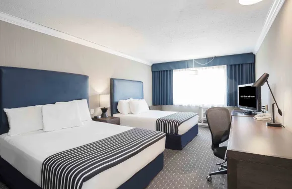 桑德曼藍河旅館