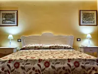 Hotel Albergo Trattoria Il Leone Hotel a Pomponesco