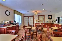 Quality Inn Hotels in Hancock County