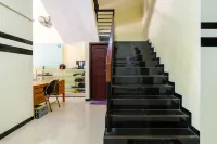 RedDoorz Syariah @ Ketintang Surabaya Hotel di Surabaya