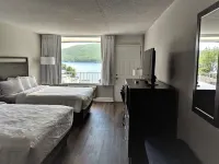 Lakefront Terrace Resort