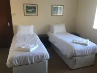 George and Abbotsford Hotels in Selkirk