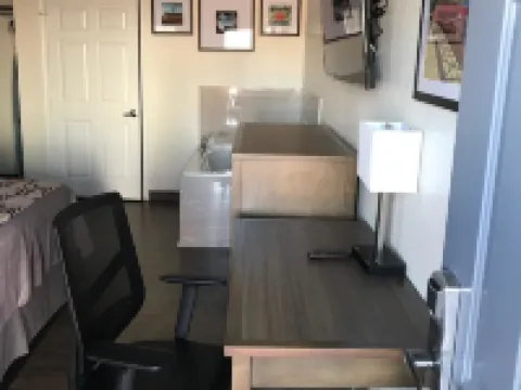 Americas Inn & Suites IAH North Hoteles en Humble