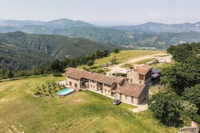 Ca' del Monte Resort Hotels in Cecima