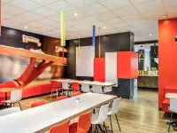 Ibis Frankfurt Airport - breakfast