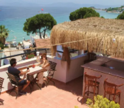 Rosy Suites Hotel