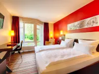 Leonardo Hotel Muenchen City West Hotels near Implerstraße Metro Station
