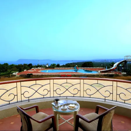 Kohinoor Samudra Beach Resort