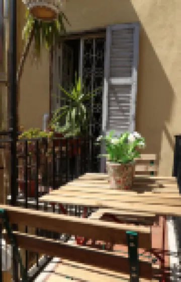 雷萊斯獨立旅館