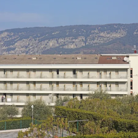 Hotel la Perla - Bike Hotel Hotels in Garda Town