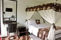 Hadassah Hotel