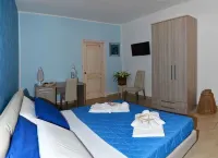 B&B Anemos