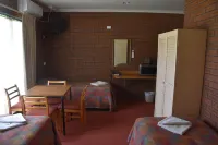 Mount Barker Valley Views Motel & Chalets, Western Australia Hotels in Mount Barker