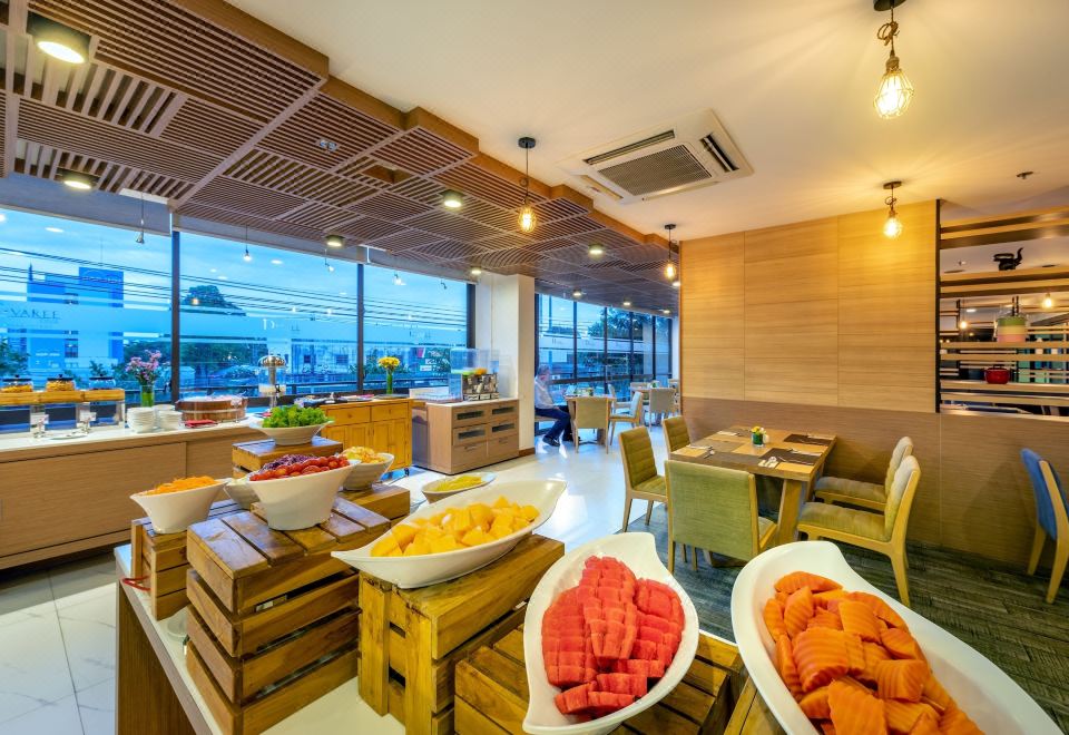 Accommodation Near Mae Ramphueng Beach Sea San Sun Condominium