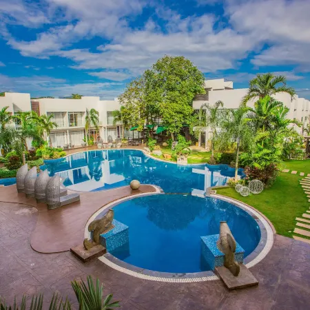 Aziza Paradise Hotel