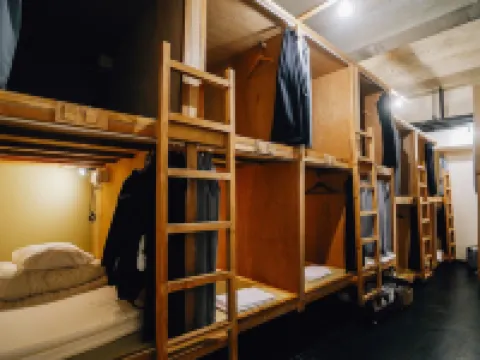 アイエン コーヒー＆ホステル 北谷町のホテル