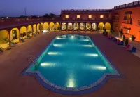 Vesta Bikaner Palace - Pools