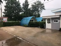 盒子之家度假村 林佩海滩附近的飯店