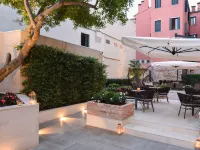 Santa Croce Boutique Hotel Hotels near Santa Croce
