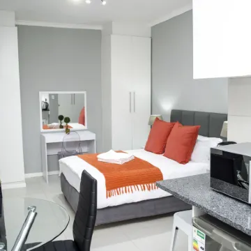 Cape Town Micro Apartments Hotels near Rondebosch
