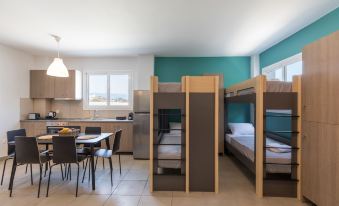 Local Hostel & Suites