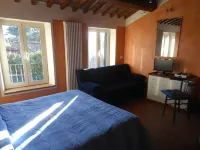 B&B La Corte Lucca Hotel in zona Chiesa di Segromigno in Monte - Pieve di S. Lorenzo