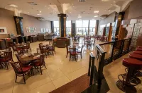 Jacques Georges Tower - breakfast