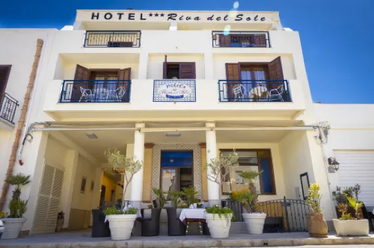 瑞瓦德爾索酒店 聖維託洛卡波酒店