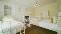 The Old Tramhouse Self Catering Apartments - Apartments