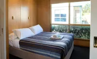 Discovery Parks - Mornington Hobart Hotels in Lauderdale