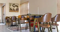 Luxlusive Guest House Hotels in Kopong