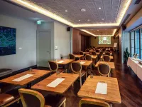 39 Kalamış Marina Hotel & Restaurant Hotels near Caddebostan Beach