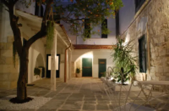 Palazzo Bianchi Domus Holidays