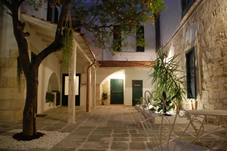 Palazzo Bianchi Domus Holidays