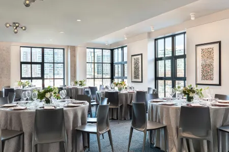 Thompson Washington D.C. by Hyatt Отели рядом с достопримечательностью «Enid A. Haupt Garden»