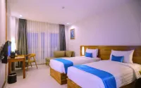 Pollos Hotel & Gallery Rembang