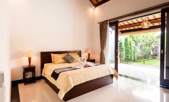 De Cahyani Private Villa by Supala