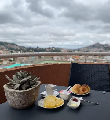 Villa Espoir : Chambre d'Hôtes Durable Et Tourisme Solidaire Отели рядом с достопримечательностью «Рува»