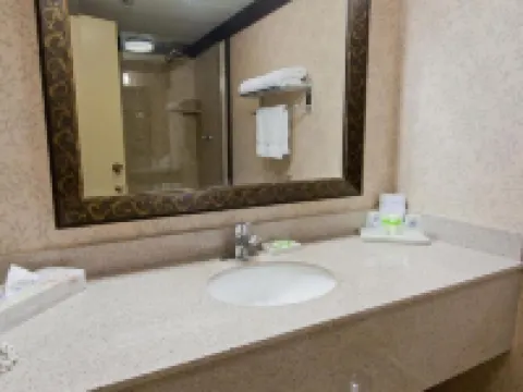 โรงแรมเอเบอร์คอร์น, คอลเลชันโดยวินด์แฮม โรงแรมในริชมอนด์