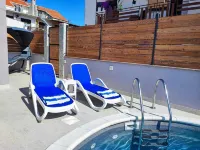 1 Bedroom Apartment Sleeps 3 - Outdoor Pool - Villaer