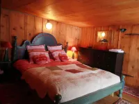 Chalet in Rossinière with Sauna and Mountain Views