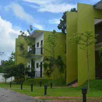 Hotel Golden Ray Hotel Exterior