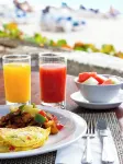 Coconut Court Beach Hotel - servizio colazione