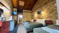 Beenleigh Village Motel Các khách sạn ở Beenleigh